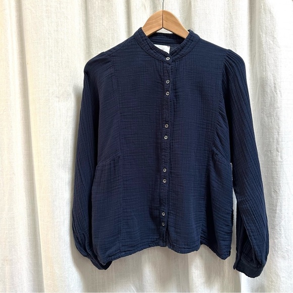 XiRENA Tops - Xirena Dahlia Long Sleeve Gemma Shirt navy blue size XS